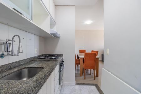 Cozinha de apartamento para alugar com 2 quartos, 60m² em Bethaville I, Barueri