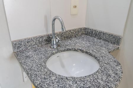 Apartamento para alugar com 60m², 2 quartos e 1 vaga Apartamento para alugar com 60m², 2 quartos e 1 vagaBanheiro Social