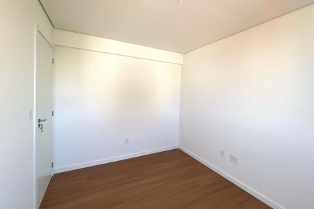 Apartamento à venda com 163m², 3 quartos e 3 vagasQuarto 2