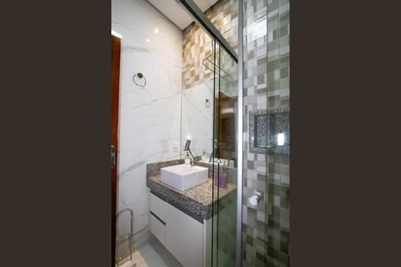 Casa à venda com 150m², 3 quartos e 2 vagasBanheiro da Suíte 2