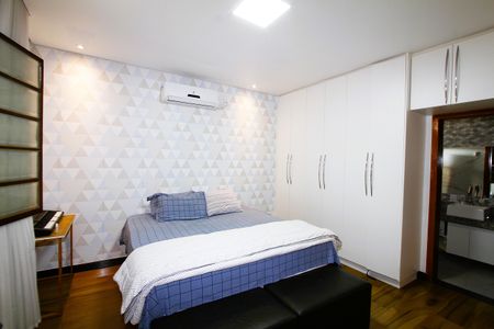 Casa à venda com 150m², 3 quartos e 2 vagasSuíte 3