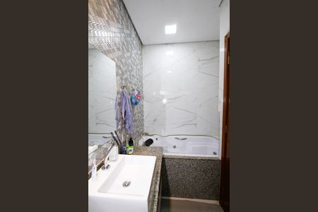 Casa à venda com 150m², 3 quartos e 2 vagasBanheiro da Suíte 3