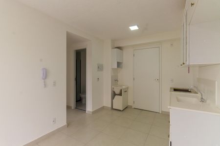 Apartamento para alugar com 38m², 2 quartos e 1 vagaSala/Cozinha