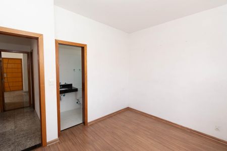 Apartamento à venda com 92m², 3 quartos e 2 vagas Apartamento à venda com 92m², 3 quartos e 2 vagasSuíte