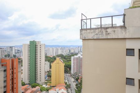 Apartamento à venda com 196m², 2 quartos e 3 vagas Apartamento à venda com 196m², 2 quartos e 3 vagasVista da Sala