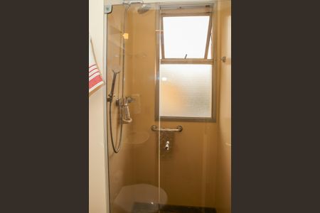 Apartamento à venda com 196m², 2 quartos e 3 vagas Apartamento à venda com 196m², 2 quartos e 3 vagasBanheiro