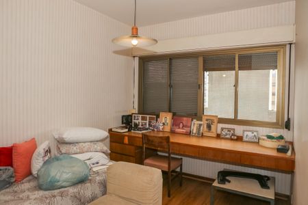 Apartamento à venda com 196m², 2 quartos e 3 vagas Apartamento à venda com 196m², 2 quartos e 3 vagasSuíte 2