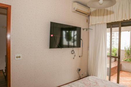 Apartamento à venda com 196m², 2 quartos e 3 vagas Apartamento à venda com 196m², 2 quartos e 3 vagasSuíte 1