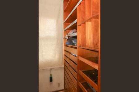 Apartamento à venda com 196m², 2 quartos e 3 vagas Apartamento à venda com 196m², 2 quartos e 3 vagasSuíte 1