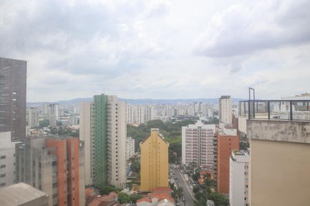 Apartamento à venda com 196m², 2 quartos e 3 vagas Apartamento à venda com 196m², 2 quartos e 3 vagasVista da Hidromassagem
