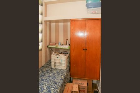 Apartamento à venda com 196m², 2 quartos e 3 vagas Apartamento à venda com 196m², 2 quartos e 3 vagasÁrea de Serviço
