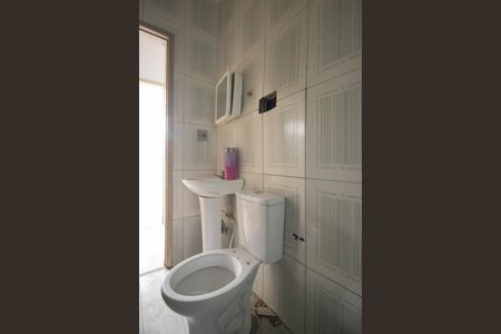 Apartamento para alugar com 55m², 2 quartos e sem vagaBanheiro