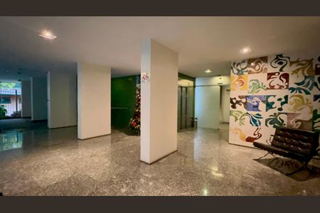 Apartamento para alugar com 180m², 3 quartos e 1 vagaHall de entrada
