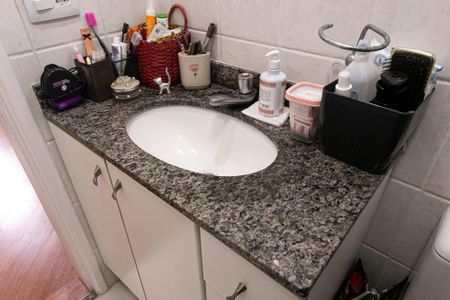 Apartamento para alugar com 65m², 2 quartos e 1 vaga Apartamento para alugar com 65m², 2 quartos e 1 vagaBanheiro Social