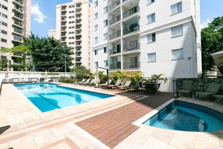 Apartamento para alugar com 65m², 2 quartos e 1 vaga Apartamento para alugar com 65m², 2 quartos e 1 vagaÁrea comum - Piscina