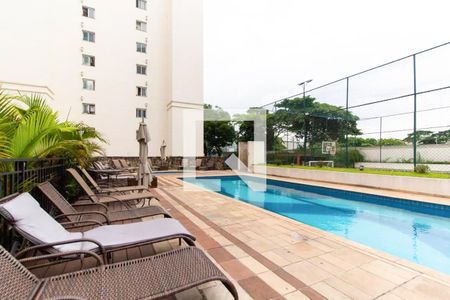 Apartamento para alugar com 65m², 2 quartos e 1 vaga Apartamento para alugar com 65m², 2 quartos e 1 vagaÁrea comum - Piscina