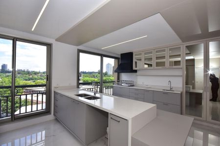 Apartamento à venda com 233m², 3 quartos e 3 vagasCozinha