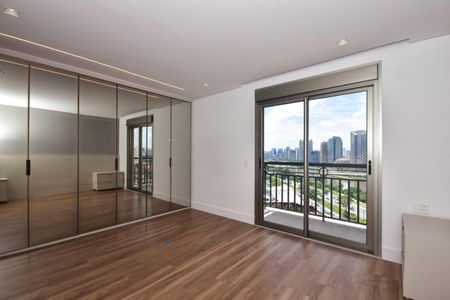 Apartamento à venda com 233m², 3 quartos e 3 vagasSuíte 3