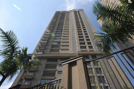 Apartamento à venda com 233m², 3 quartos e 3 vagasFachada