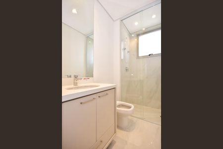 Apartamento à venda com 233m², 3 quartos e 3 vagasBanheiro Suíte 1