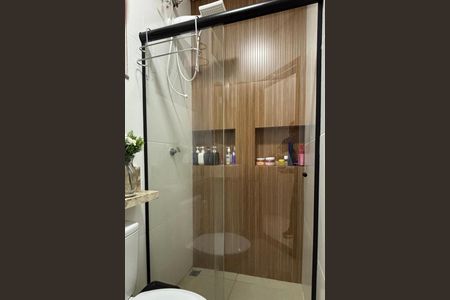 Apartamento à venda com 37m², 2 quartos e 1 vagaBanheiro 