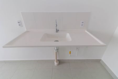 Apartamento para alugar com 32m², 2 quartos e sem vaga Apartamento para alugar com 32m², 2 quartos e sem vagaSala/Cozinha