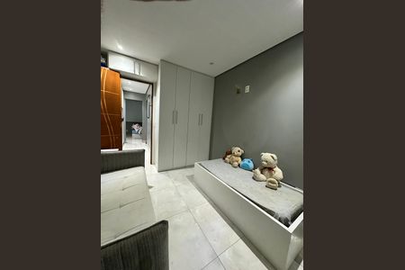 Casa de condomínio à venda com 140m², 2 quartos e 1 vagaQuarto 1