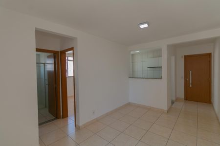 Sala de apartamento para alugar com 2 quartos, 50m² em Castelo, Belo Horizonte
