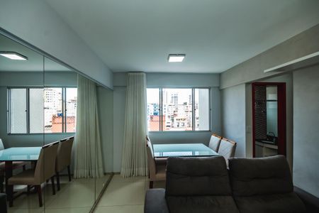 Apartamento para alugar com 66m², 2 quartos e 2 vagasSala