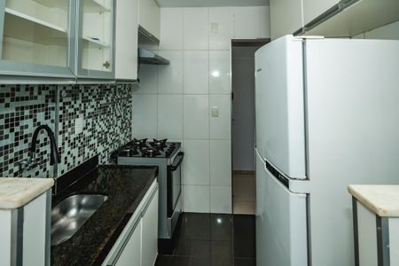 Apartamento para alugar com 66m², 2 quartos e 2 vagasCozinha
