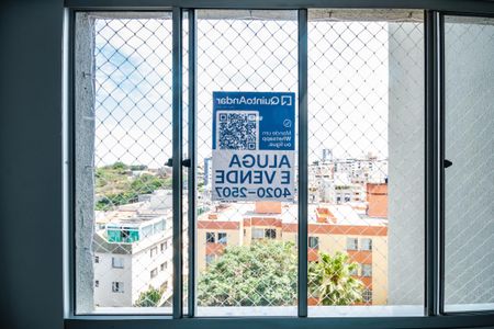 Apartamento para alugar com 66m², 2 quartos e 2 vagasPlaca
