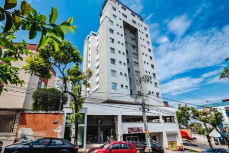 Apartamento para alugar com 66m², 2 quartos e 2 vagasFachada