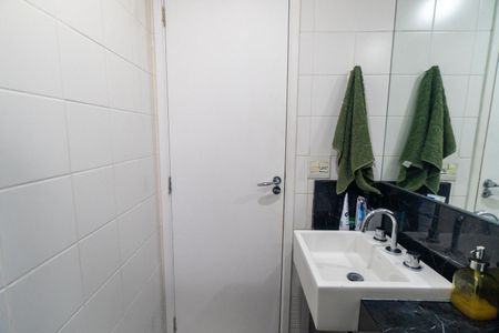 Apartamento para alugar com 87m², 2 quartos e 2 vagas Apartamento para alugar com 87m², 2 quartos e 2 vagasBanheiro