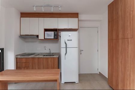Apartamento para alugar com 35m², 1 quarto e 1 vaga Apartamento para alugar com 35m², 1 quarto e 1 vagaCozinha Americana