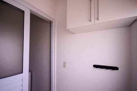 Apartamento para alugar com 55m², 2 quartos e 1 vaga Apartamento para alugar com 55m², 2 quartos e 1 vagaCozinha/Área de Serviço