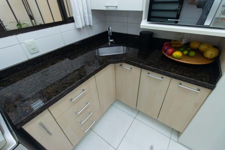 Casa de condomínio à venda com 91m², 3 quartos e 2 vagas