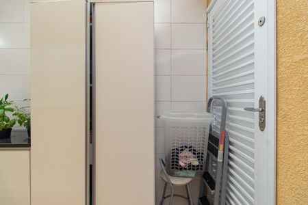 Casa de condomínio à venda com 91m², 3 quartos e 2 vagas