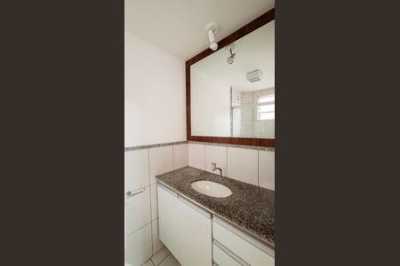 Banheiro da Suíte de apartamento para alugar com 3 quartos, 70m² em Santa Efigênia, Belo Horizonte