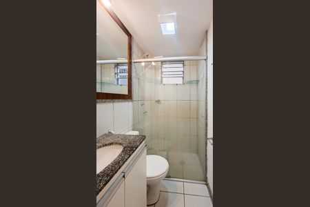 Apartamento para alugar com 70m², 3 quartos e 2 vagasBanheiro 2