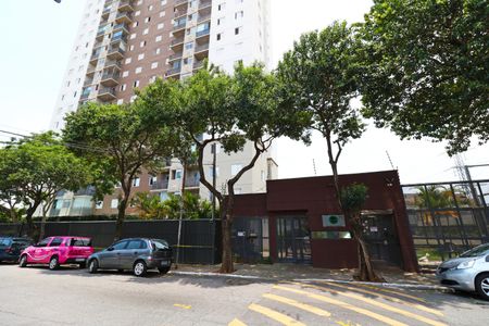 Apartamento para alugar com 58m², 2 quartos e 1 vaga Apartamento para alugar com 58m², 2 quartos e 1 vagaFachada