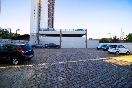 Apartamento para alugar com 58m², 2 quartos e 1 vaga Apartamento para alugar com 58m², 2 quartos e 1 vagaÁrea comum - Garagem