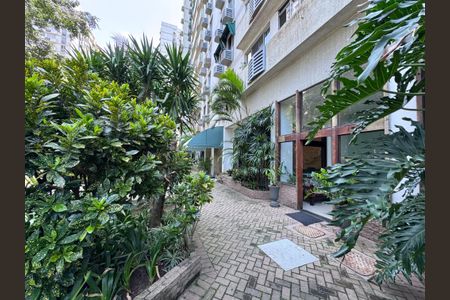 Apartamento à venda com 58m², 2 quartos e 1 vagaÁrea comum