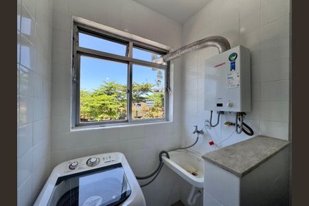 Apartamento à venda com 58m², 2 quartos e 1 vagaCozinha e Área de Serviço