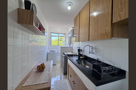 Apartamento à venda com 58m², 2 quartos e 1 vagaCozinha e Área de Serviço