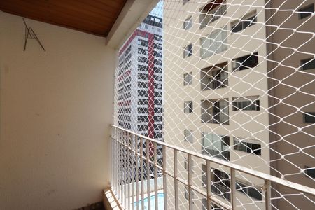 Varanda de apartamento para alugar com 3 quartos, 64m² em Vila Ema, São Paulo