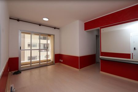 Sala de apartamento para alugar com 3 quartos, 64m² em Vila Ema, São Paulo