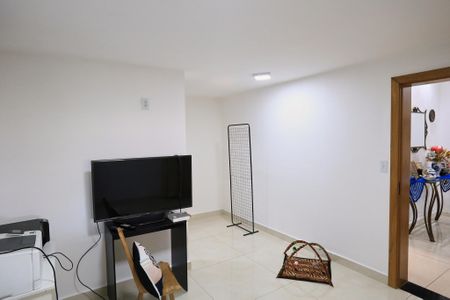 Casa para alugar com 360m², 3 quartos e 2 vagasSuíte