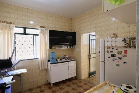 Casa para alugar com 360m², 3 quartos e 2 vagasCozinha