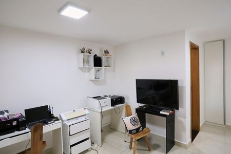 Casa para alugar com 360m², 3 quartos e 2 vagasSuíte