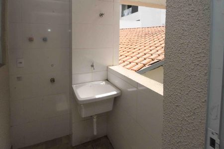 Casa para alugar com 34m², 2 quartos e sem vaga Casa para alugar com 34m², 2 quartos e sem vagaÁrea de Serviço